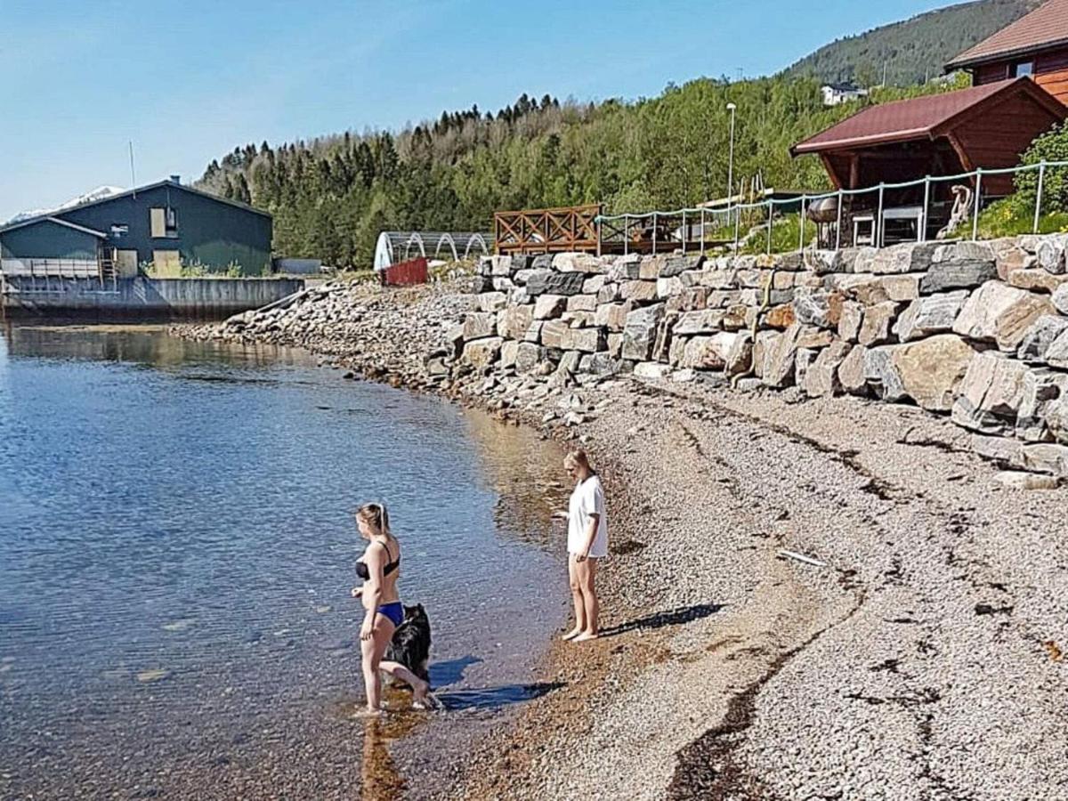 Holiday Home Hovik Rod  Exterior photo